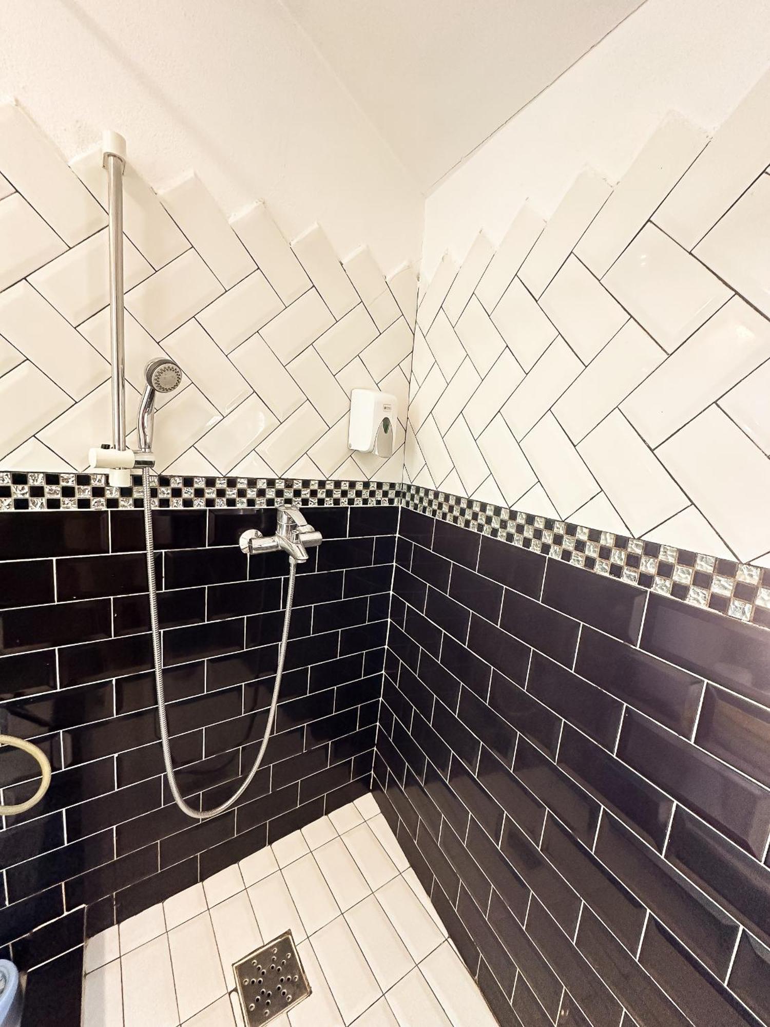 Millenium Apartment Central Craiova Buitenkant foto