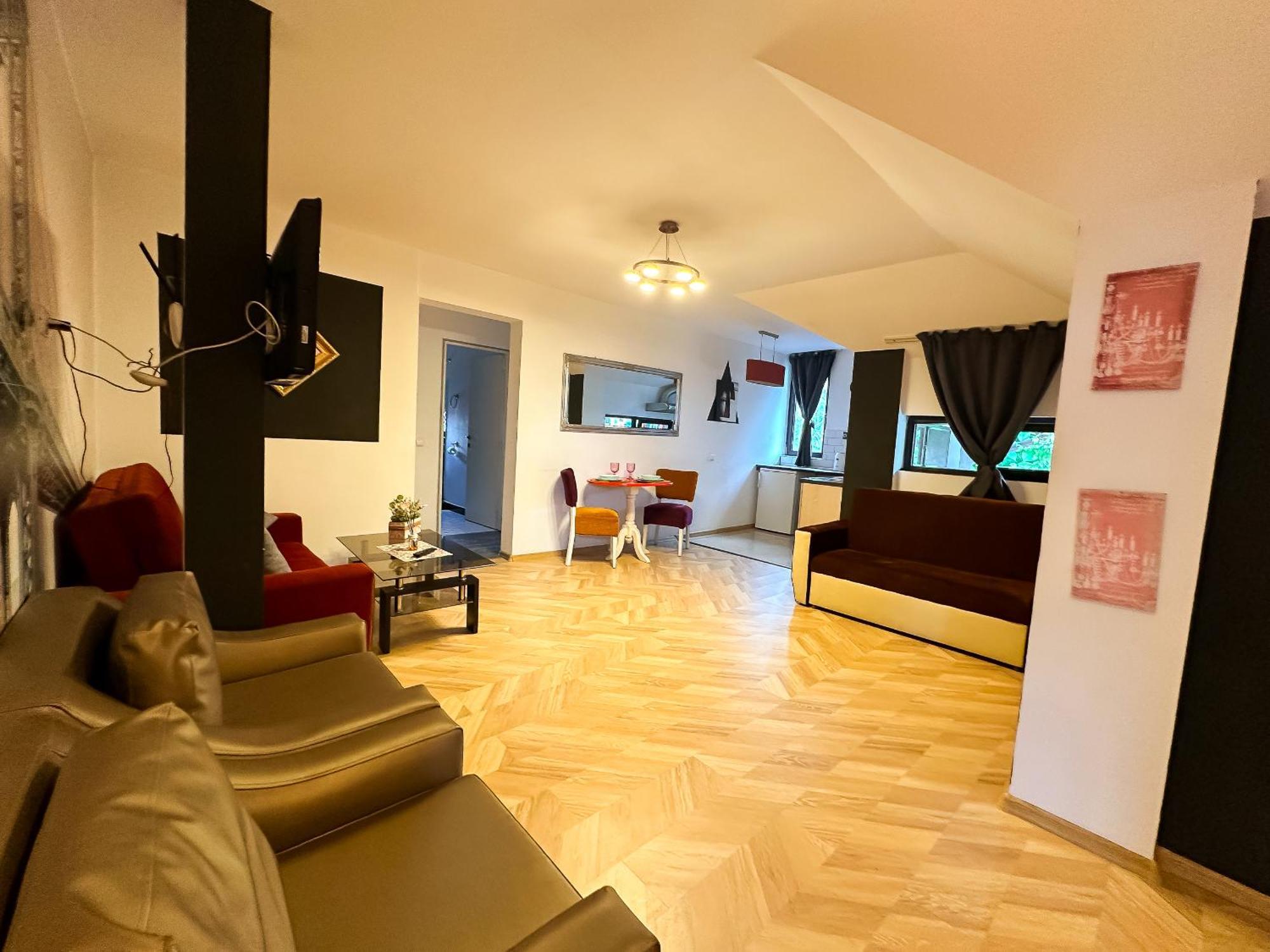 Millenium Apartment Central Craiova Buitenkant foto